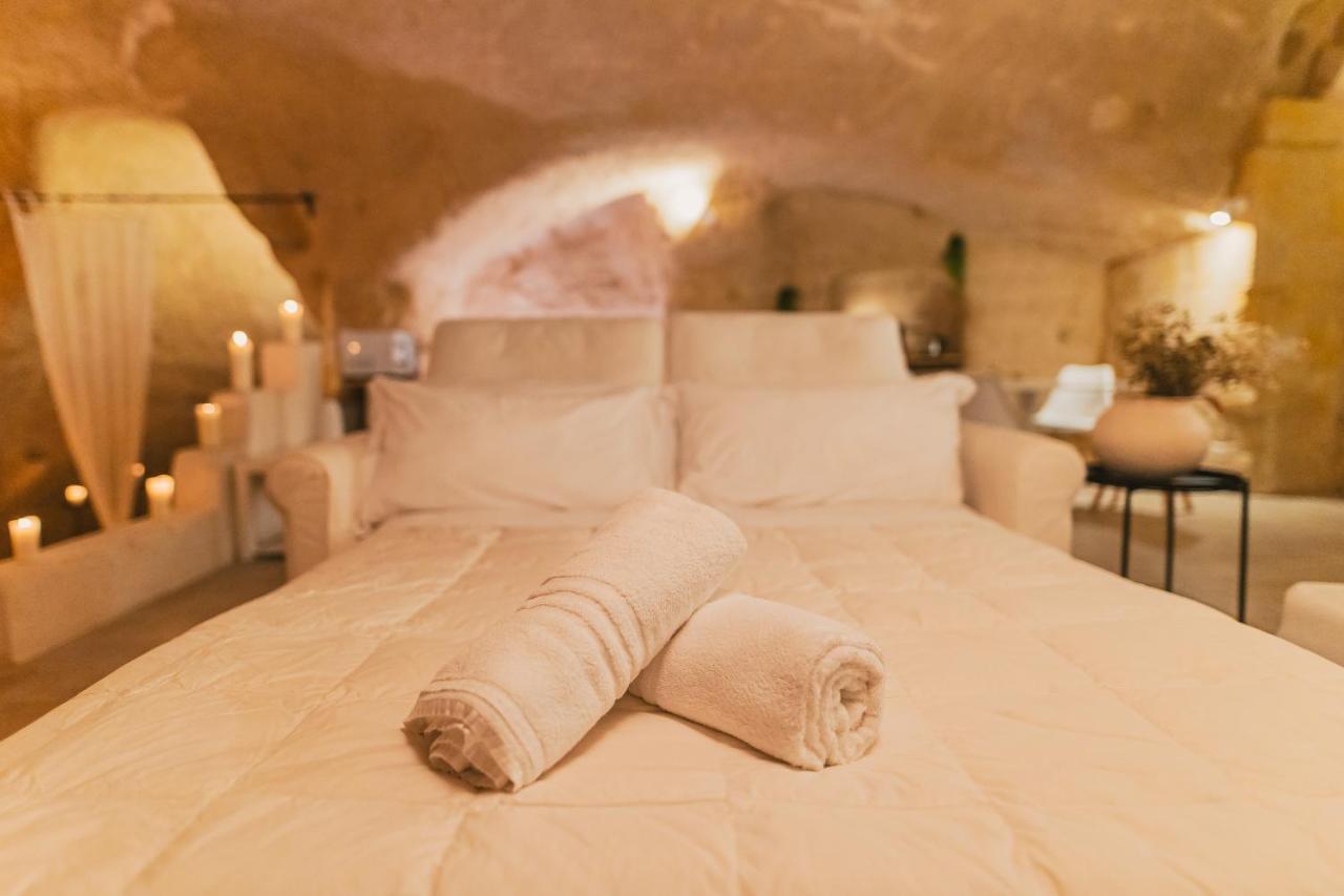 Sassi -Suite Inlapis - Casa Nella Pietra Matera Exterior photo